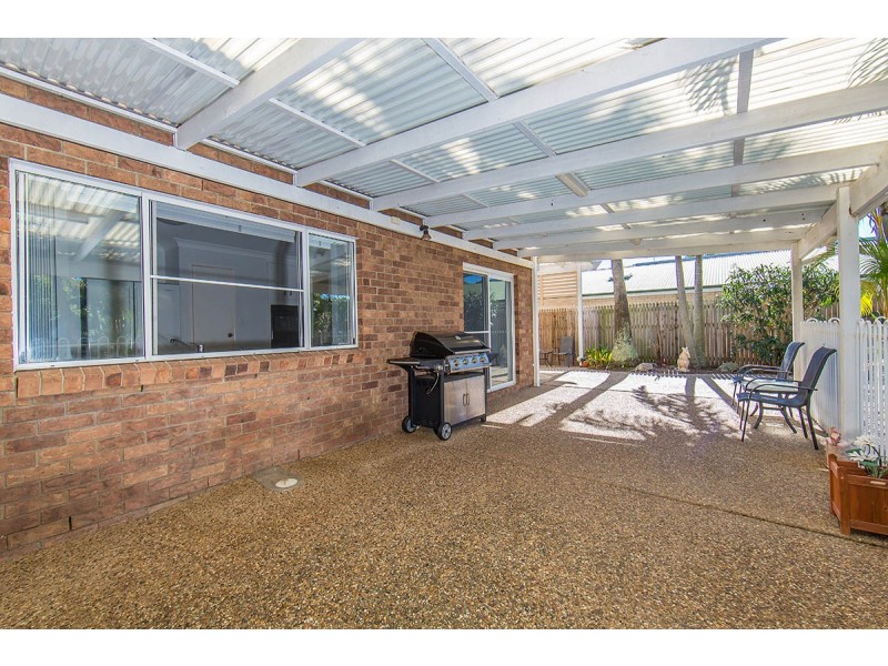 171 Ashmole Rd, Newport QLD 4020