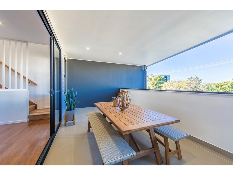 9/32 John Street, Redcliffe QLD 4020