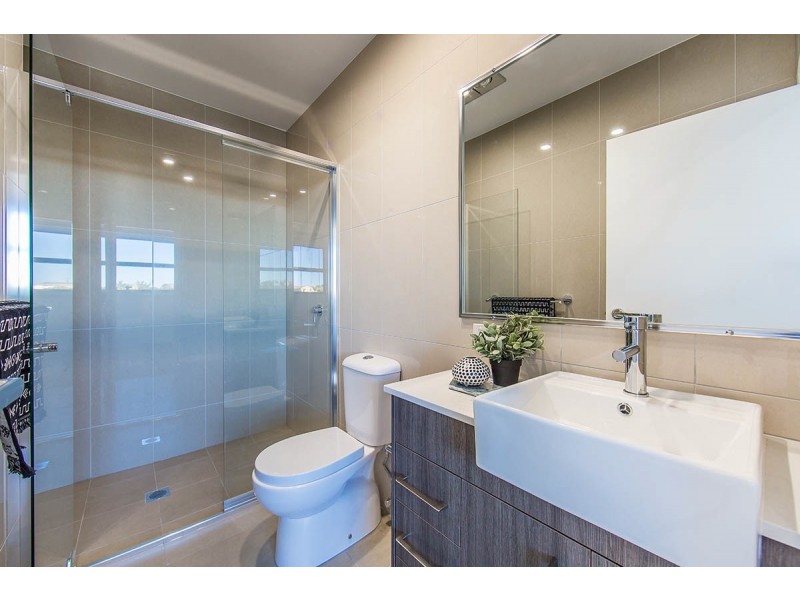 9/32 John Street, Redcliffe QLD 4020