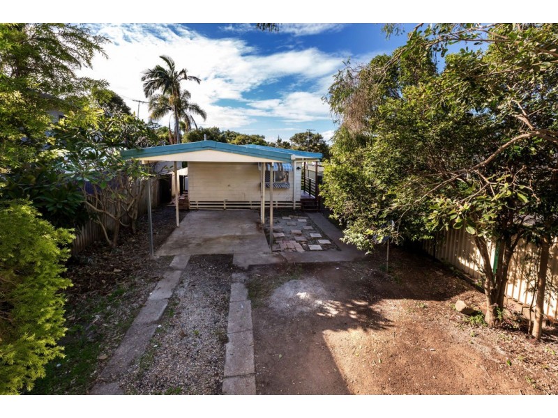 58 Sportsground Street, Redcliffe QLD 4020