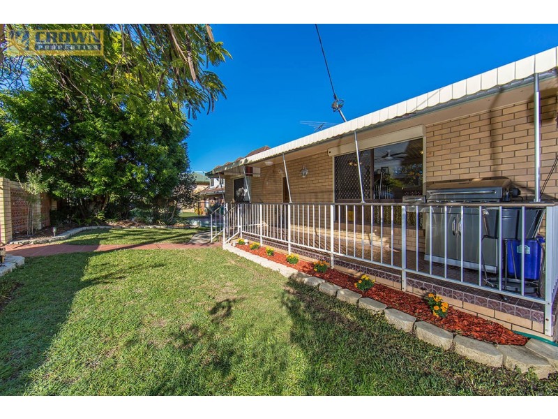 14 Houghton Ave, Redcliffe QLD 4020