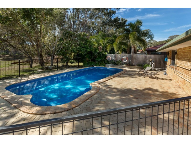20 Daniel Court, Scarborough QLD 4020