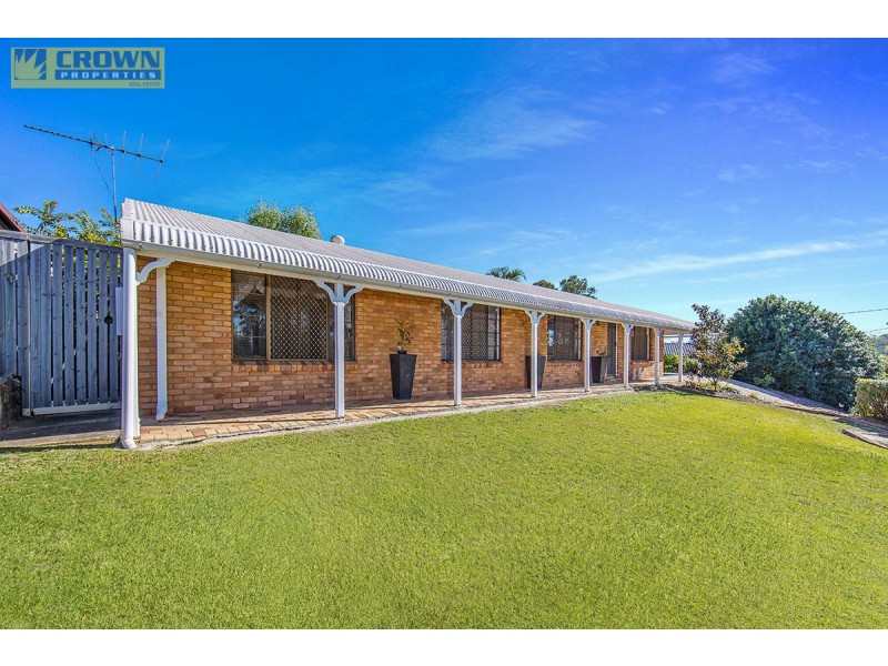 9 Toulouse Avenue, Petrie QLD 4502