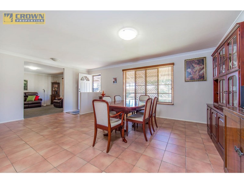 9 Toulouse Avenue, Petrie QLD 4502