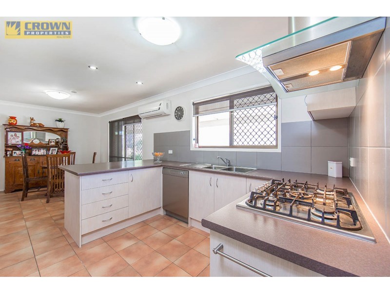 9 Toulouse Avenue, Petrie QLD 4502