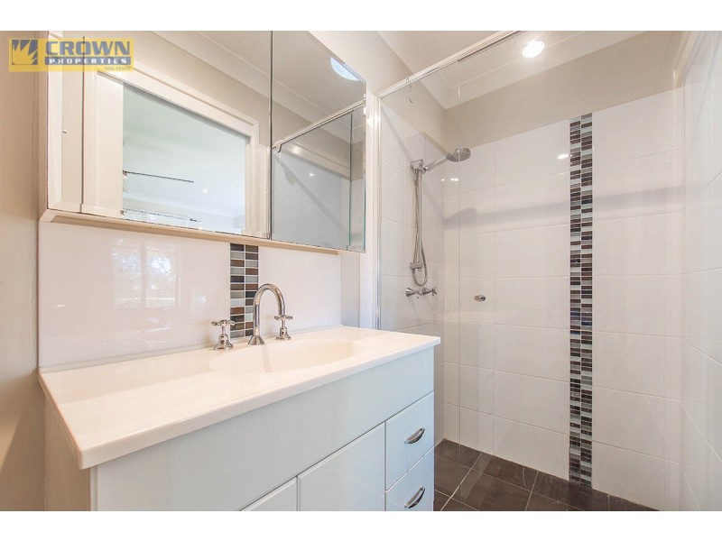 9 Toulouse Avenue, Petrie QLD 4502