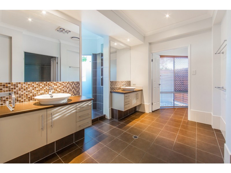 2 Olbertz Place, Kurwongbah QLD 4503