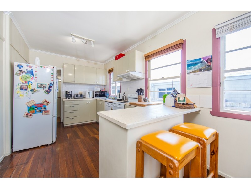 26 Chatham St, Margate QLD 4019