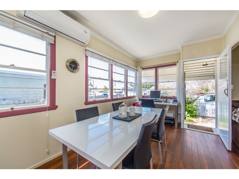26 Chatham St, Margate QLD 4019