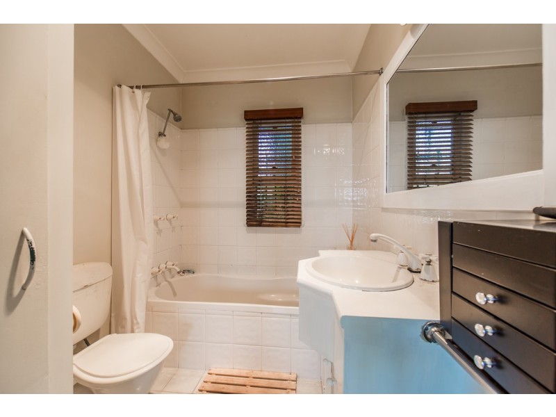 26 Chatham St, Margate QLD 4019