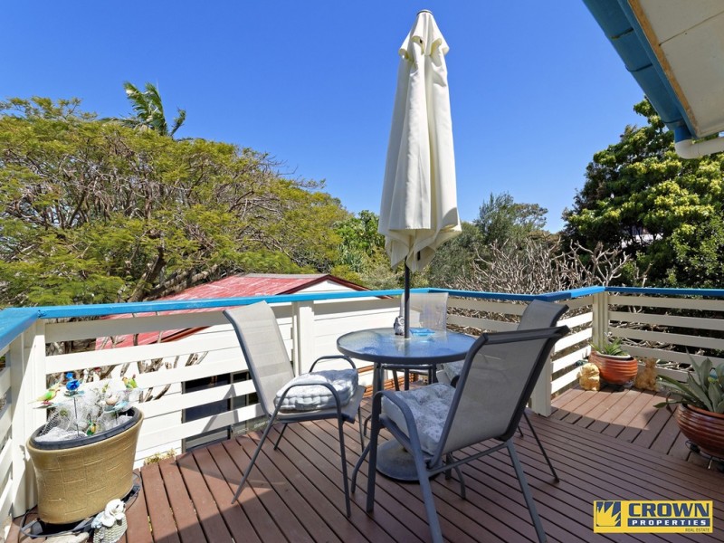 17 Alfred Street, Woody Point QLD 4019