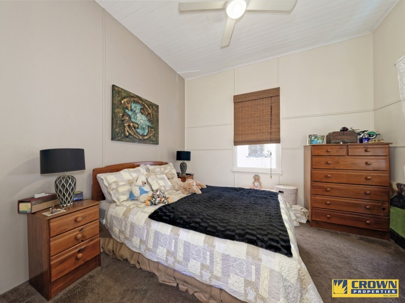 17 Alfred Street, Woody Point QLD 4019