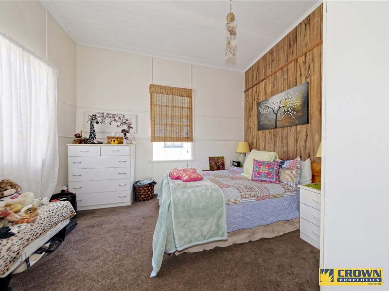 17 Alfred Street, Woody Point QLD 4019