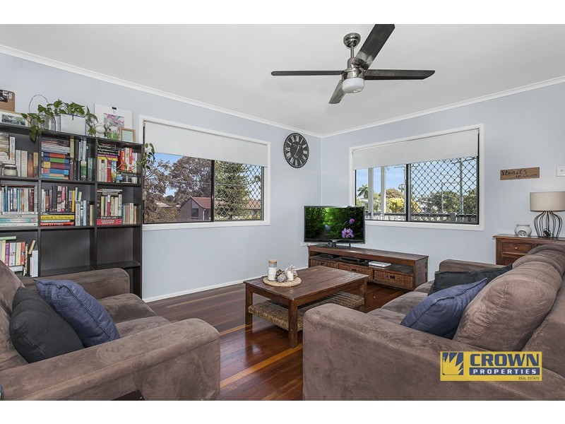 9 Wendy Crescent, Clontarf QLD 4019