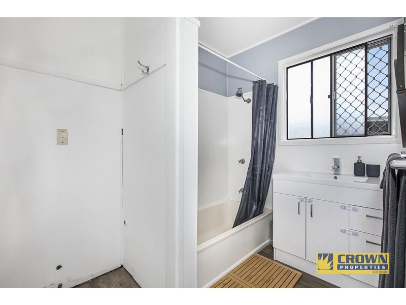 9 Wendy Crescent, Clontarf QLD 4019