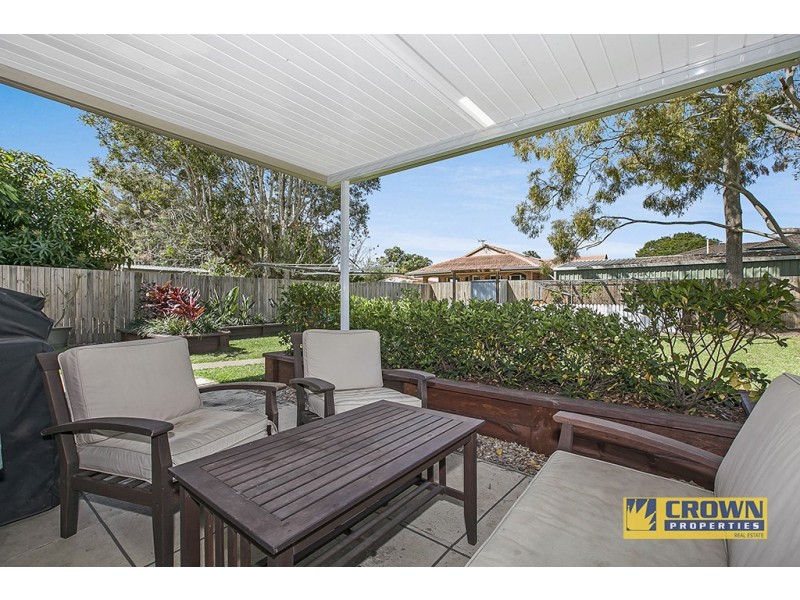 9 Wendy Crescent, Clontarf QLD 4019