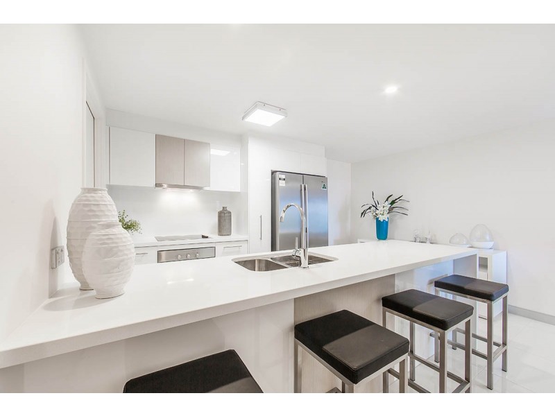 17/103 Sutton Street, Redcliffe QLD 4020