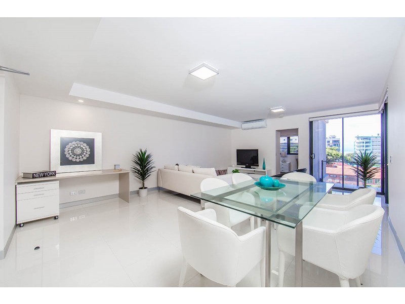 17/103 Sutton Street, Redcliffe QLD 4020