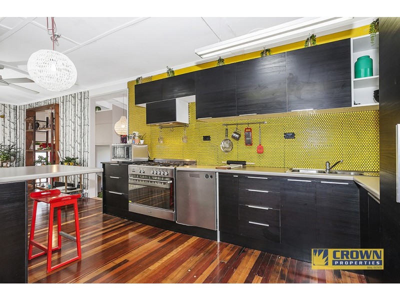 106 Dover Road, Redcliffe QLD 4020