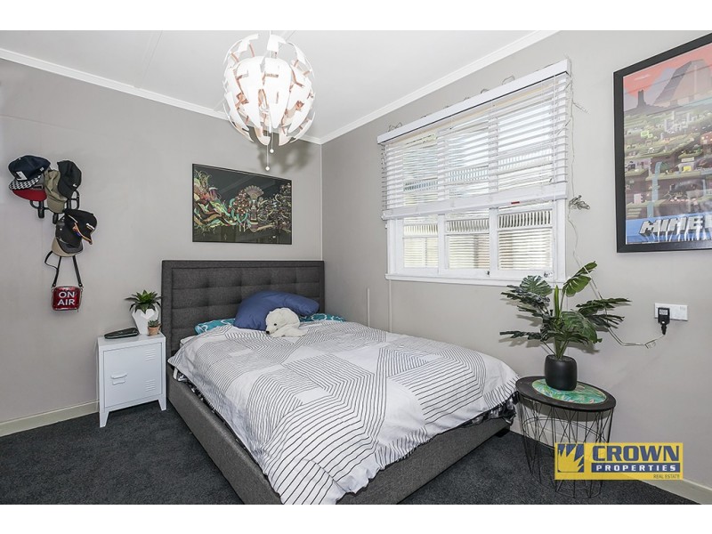 106 Dover Road, Redcliffe QLD 4020