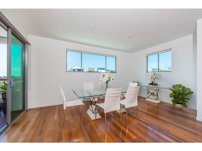 21 Jeays Street, Scarborough QLD 4020