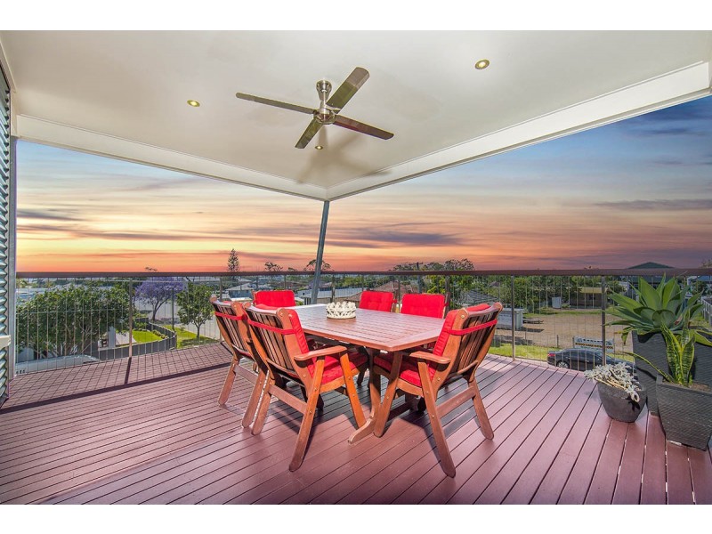 21 Jeays Street, Scarborough QLD 4020