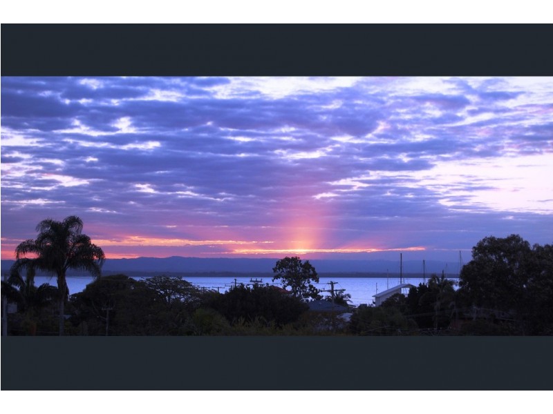 21 Jeays Street, Scarborough QLD 4020