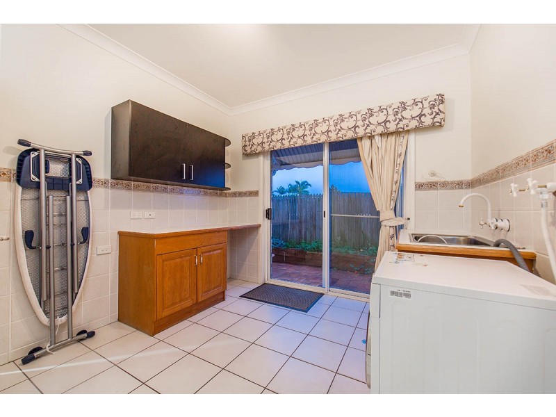36 Constellation, Newport QLD 4020