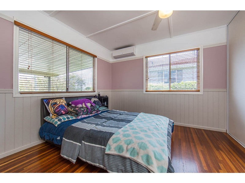 198 Scarborough Rd, Scarborough QLD 4020