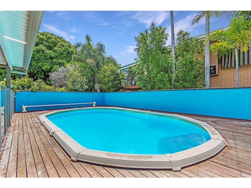 198 Scarborough Rd, Scarborough QLD 4020