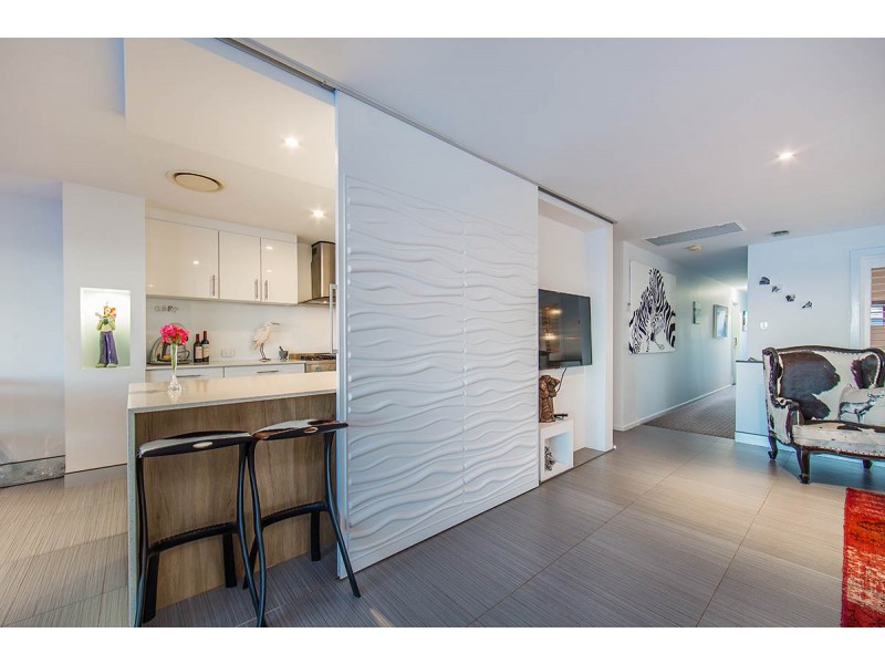 53 Flinders Parade, Scarborough QLD 4020