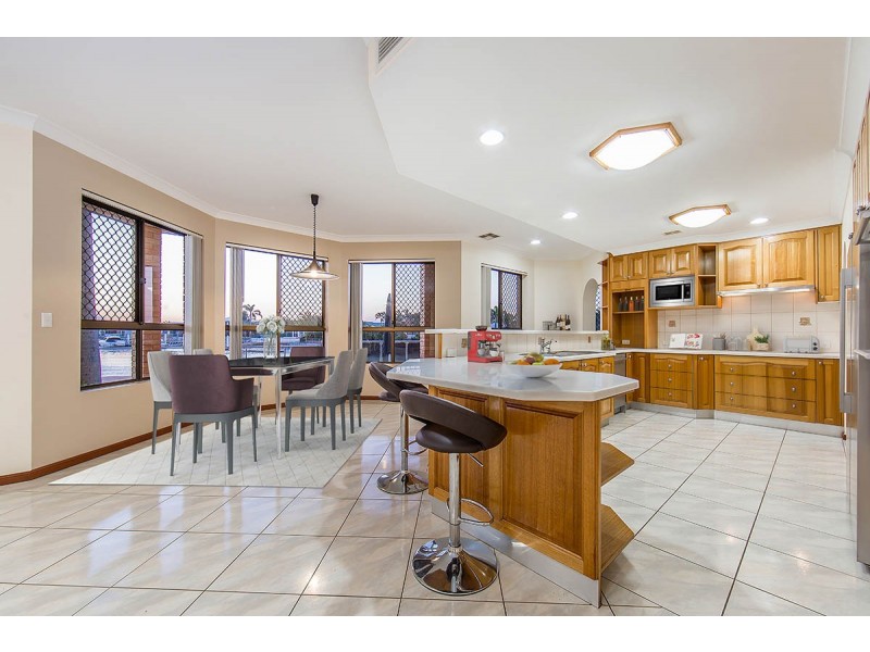 29 Enterprise Court, Newport QLD 4020