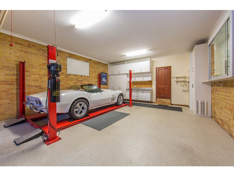 29 Enterprise Court, Newport QLD 4020