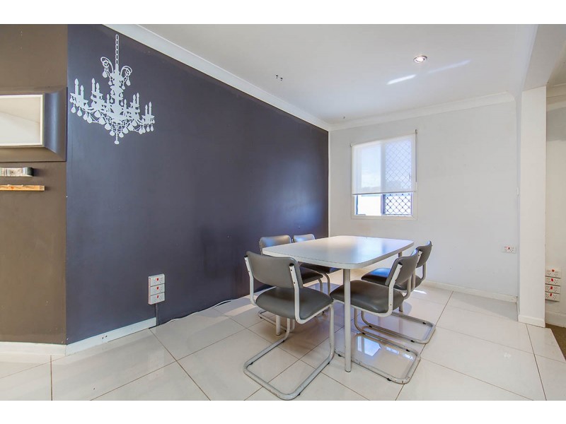 2 Ewan  Street, Margate QLD 4019