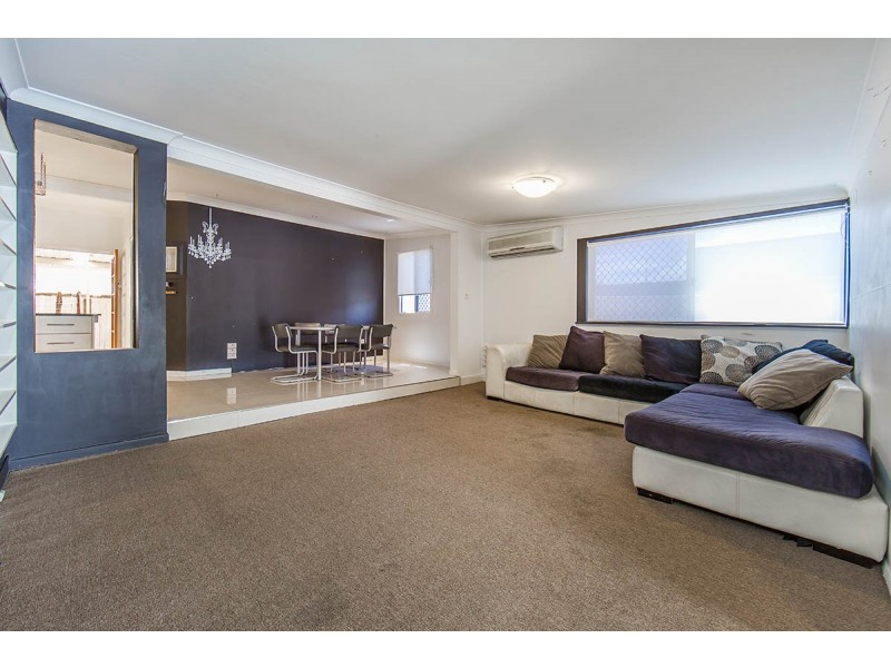 2 Ewan  Street, Margate QLD 4019
