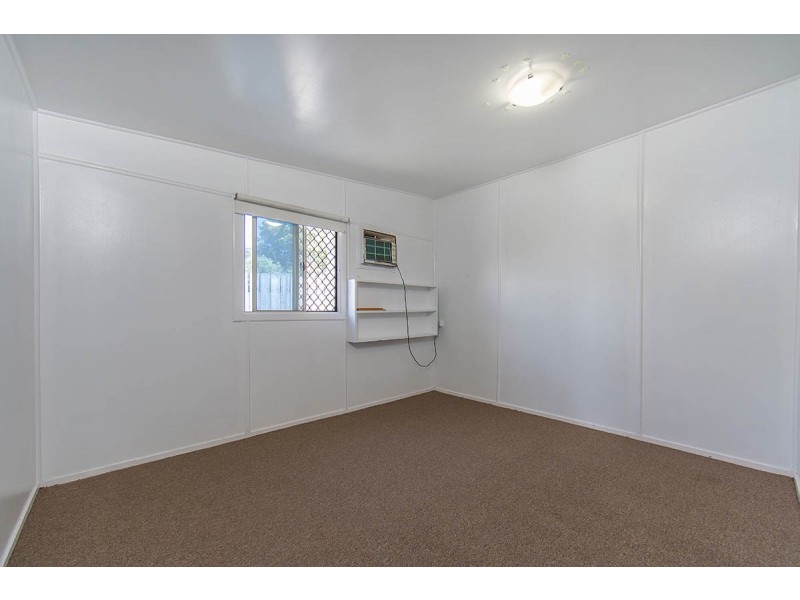 2 Ewan  Street, Margate QLD 4019