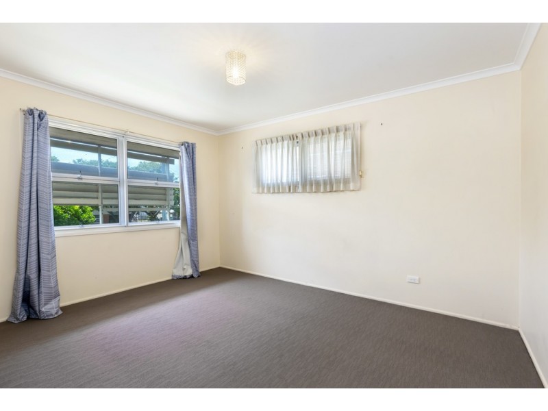 19 Thomas Street, Clontarf QLD 4019