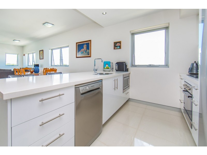 53/80 Hornibrook Esplanade, Clontarf QLD 4019