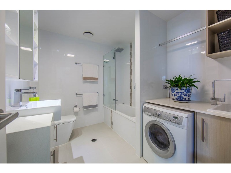 53/80 Hornibrook Esplanade, Clontarf QLD 4019