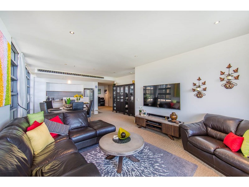 301/101 Marine Parade, Redcliffe QLD 4020