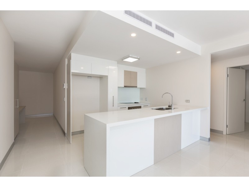 1/103 Sutton Street, Redcliffe QLD 4020