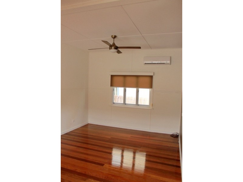 52 Turner Street, Scarborough QLD 4020