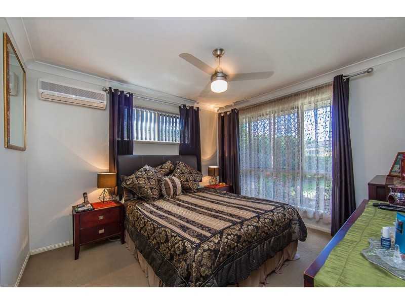 22 Garnet Street, Scarborough QLD 4020