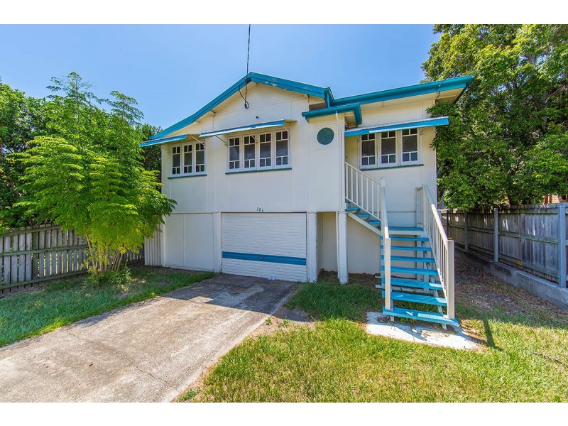 386 Oxley Avenue, Redcliffe QLD 4020