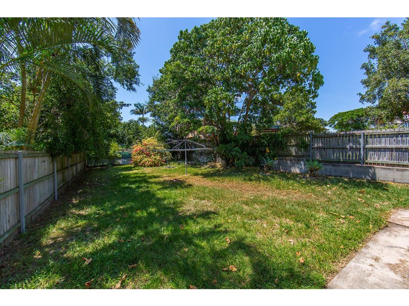 386 Oxley Avenue, Redcliffe QLD 4020