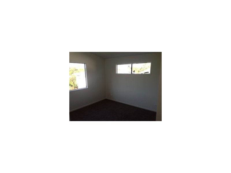 Unit 2/287 Kitchener Road, Stafford Heights QLD 4053