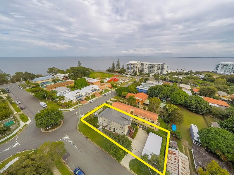 17 Kate Street, Woody Point QLD 4019