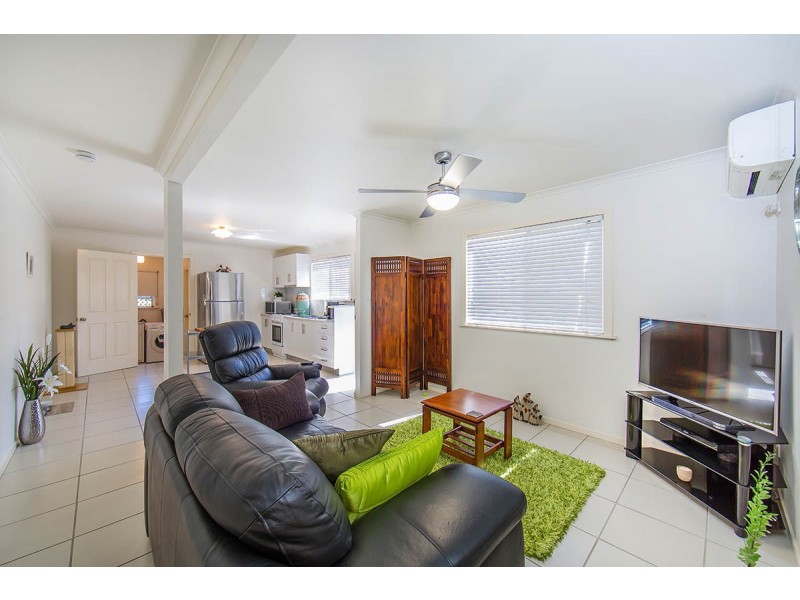 17 Kate Street, Woody Point QLD 4019