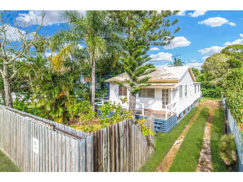 125 Elizabeth Avenue, Clontarf QLD 4019
