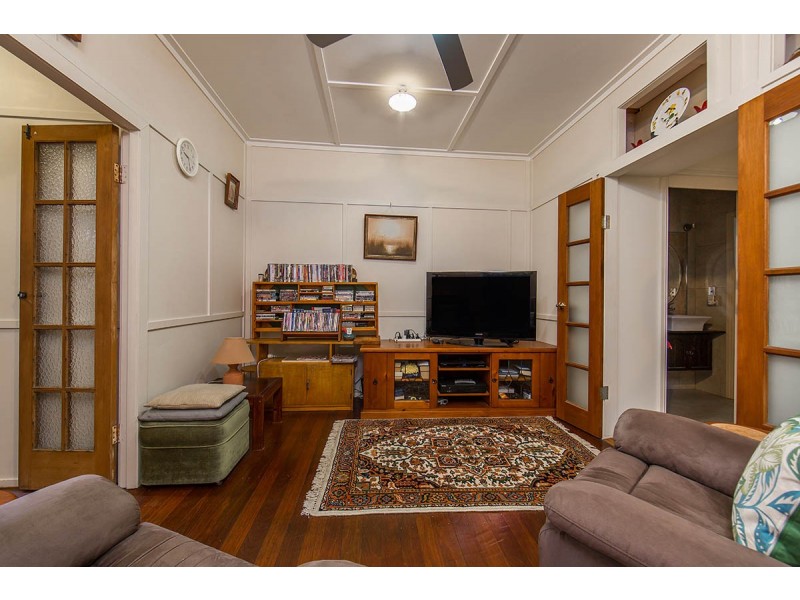 3 Donkin Street, Scarborough QLD 4020